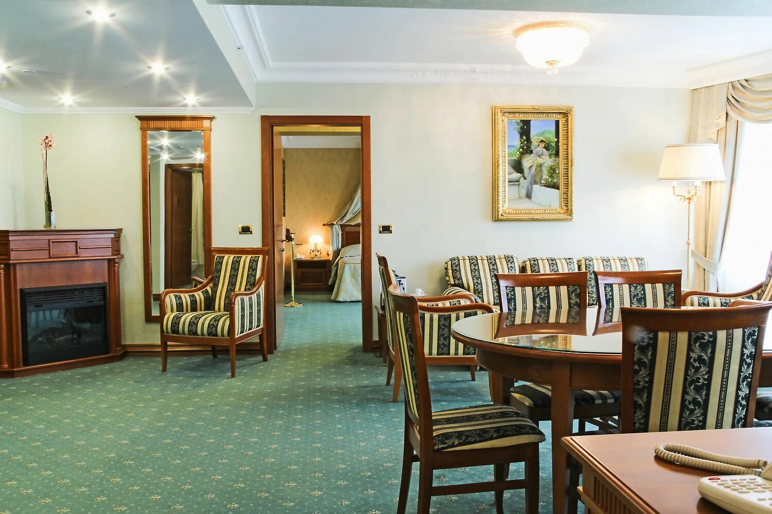 адрес гостиницы золотое кольцо. гостиница голден ринг москва. золотое кольцо гостиница смоленская. золотое кольцо отель москва номера. отель golden ring москва.