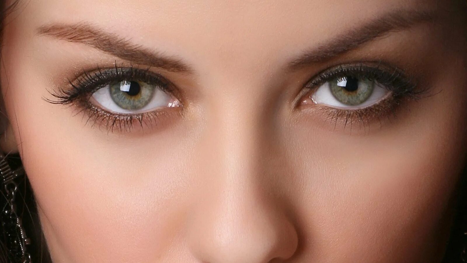 Женские глаза. Красивые зеленые глаза. Красивые женские глаза. Красивые Здоровые глаза. Изящные глаза это