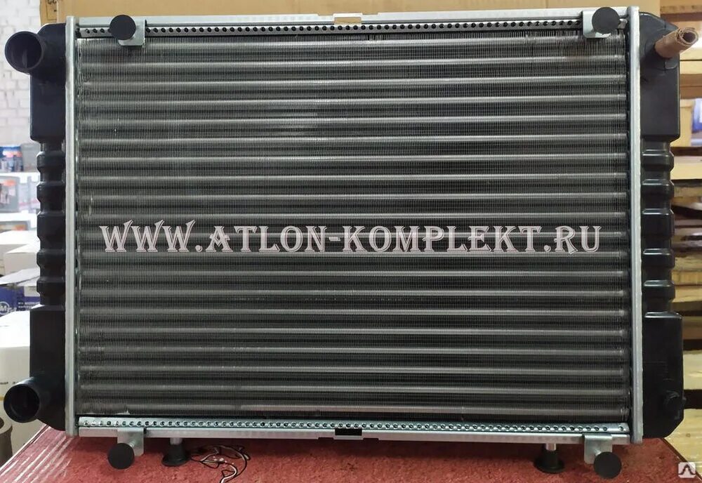 Радиатор охлаждения газель умз 4216. Радиатор газель 33021. радиатор на газель 3221. радиатор газель 4216. радиатор соболь 4216 алюминиевый.