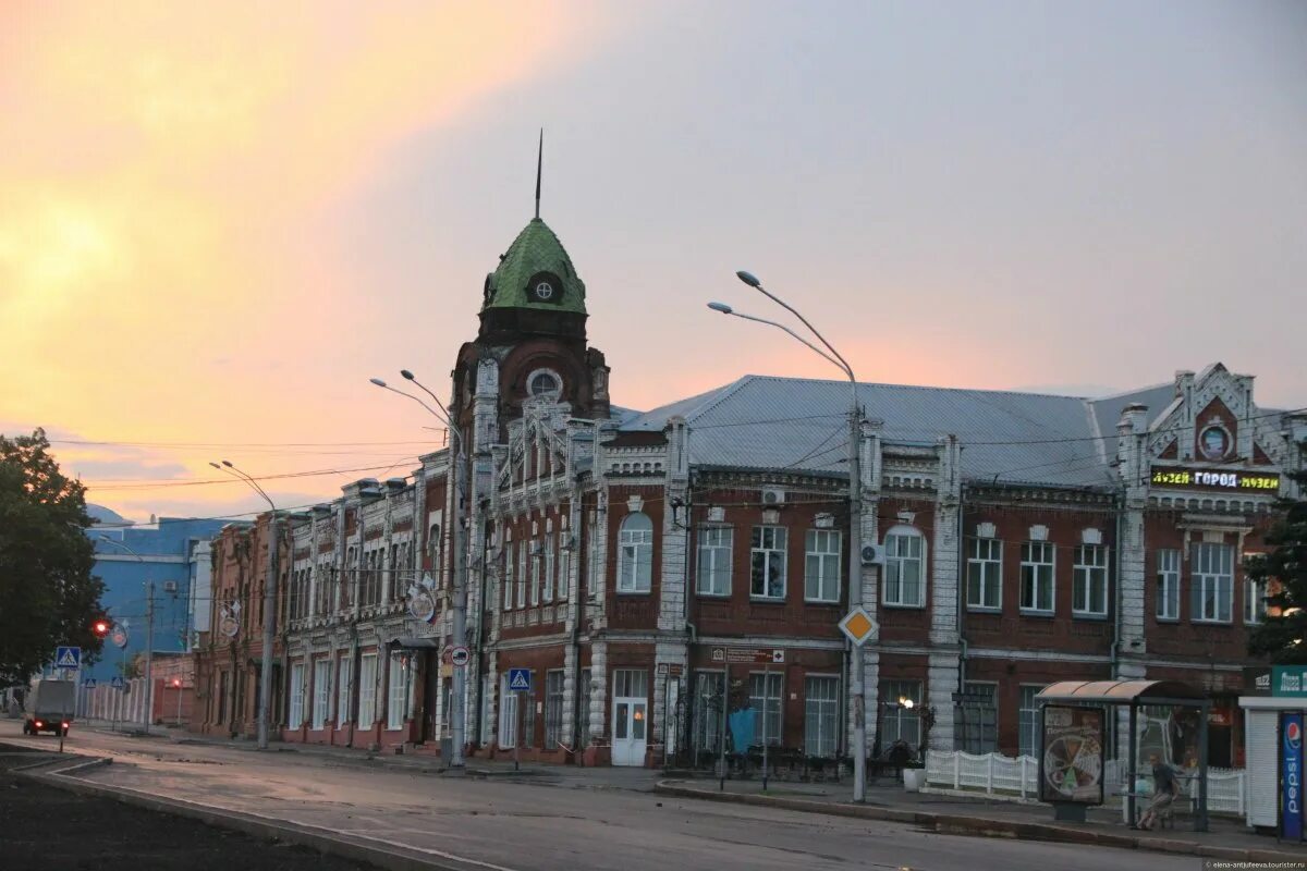 Музей город барнаул сайт. Музей город Барнаул. Музей «город» в Барнауле Алтайский край. Городская Дума город музей Барнаул. Здание городской Думы (Барнаул).