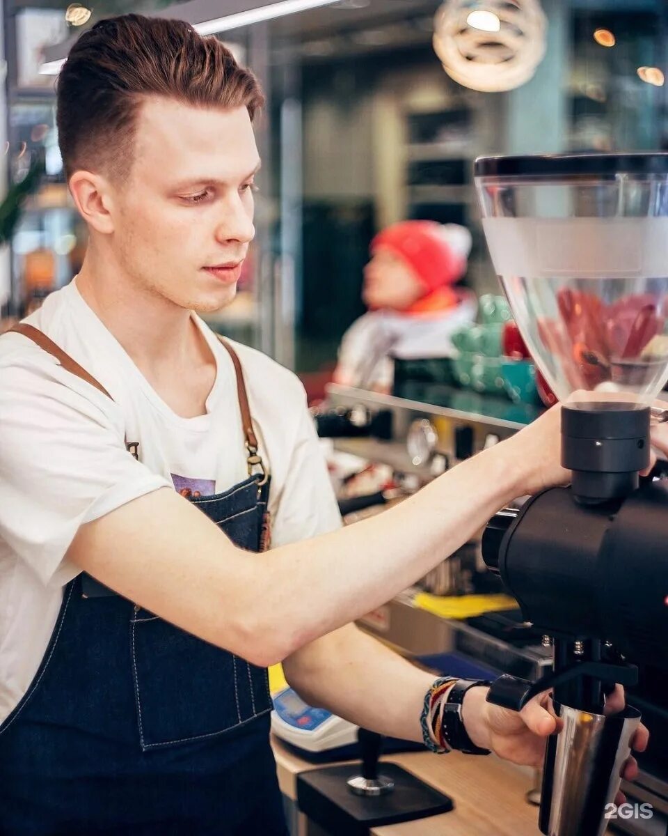 Garden Coffee Тюмень бариста. Дерек Таунсенд бариста. Бариста новосибирск