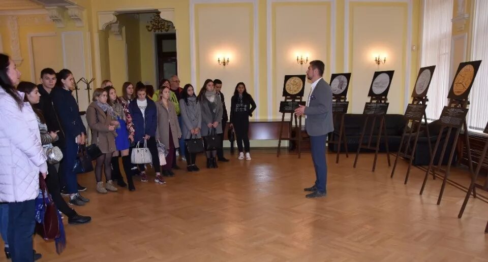 День открытых дверей цб ярославль 2017-2018. День открытых дверей надпись. День открытых дверей центральный банк. День открытых дверей центральный банк. День открытых дверей центральный банк.
