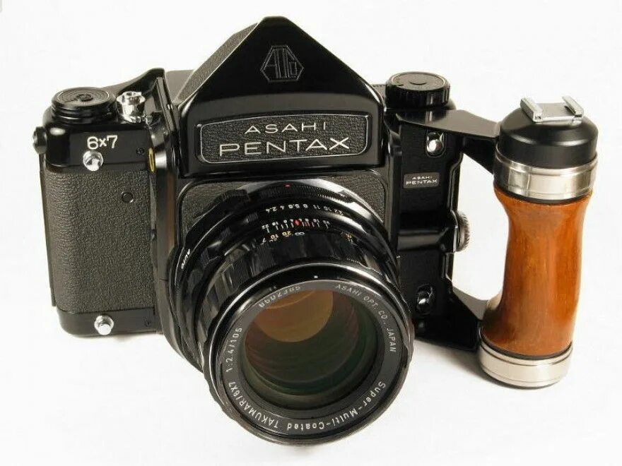 Фотокамеры среднего формата. Pentax 67. Pentax 6×7. Pentax 60-x. Pentax 6x7 "кофр".