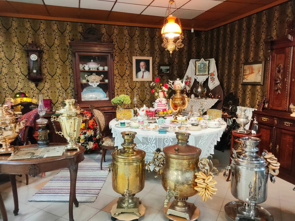 музей самовара коломна. музей городской усадьбы благовещенск. коломна дом музей. коломна дом музей. краеведческий музей коломна официальный сайт.