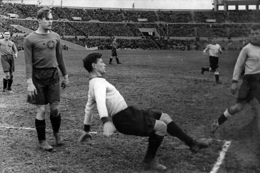 ЦДКА Москва 1948 год. Кубок СССР 1948 год ЦДКА. Футбольная команда ЦДКА 1930. 1945 Динамо-ЦДКА.