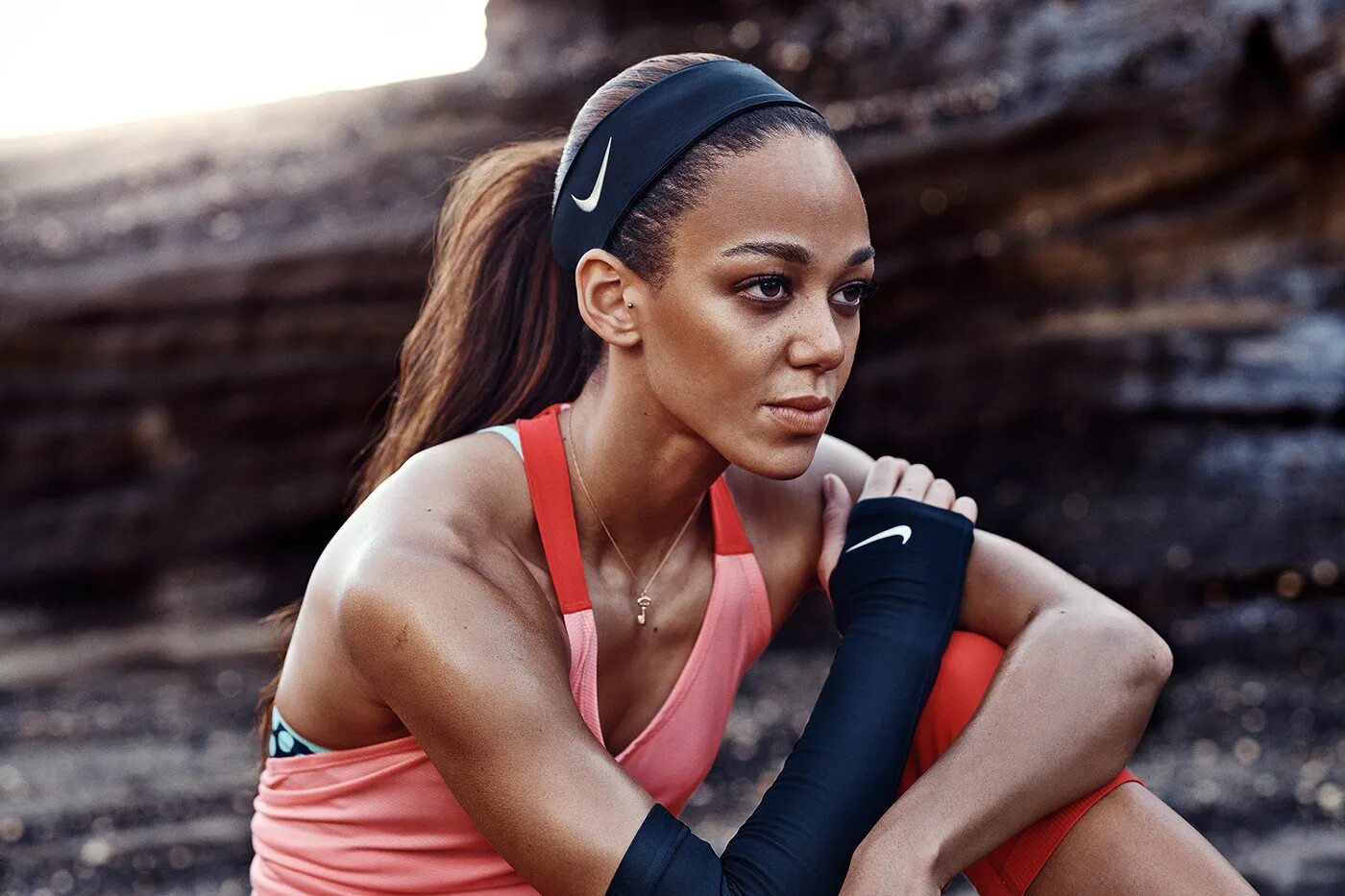 Волос спортсменка. Katarina Johnson-Thompson. Джонсон бегунья. Темнокожие спортсменки. Темнокожая бегунья.