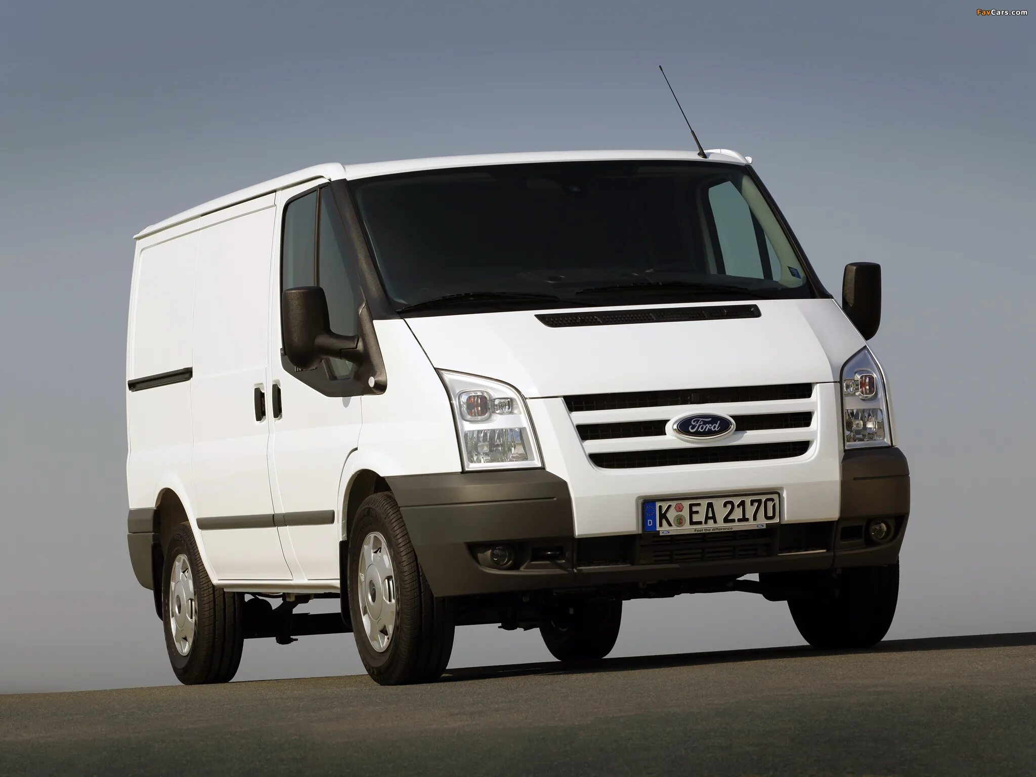 Ford transit 2007. Ford transit 2017 фургон. Форд транзит фургон 2021. Ford transit 2006. Форд транзит 2006.