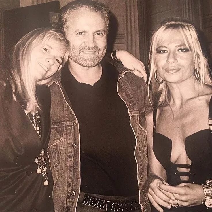 Ричард ли манекенщик. Поль бек манекенщик. Донателло и джанни версаче. Поль бек. Полем бек.