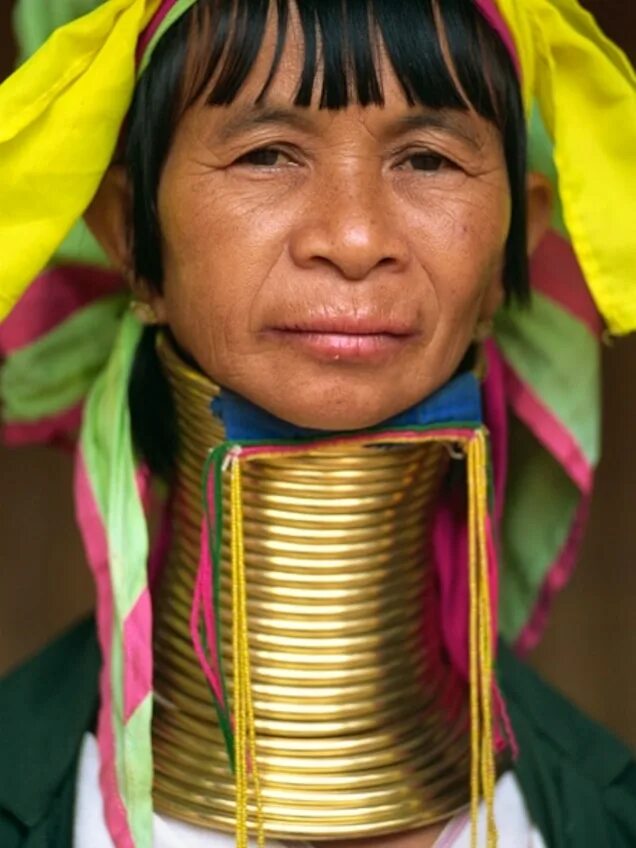 Длинные шеи в африке. Племя Каренов в Тайланде. Племя Падаунг Бирма. Таиланд племя длинношеих женщин.