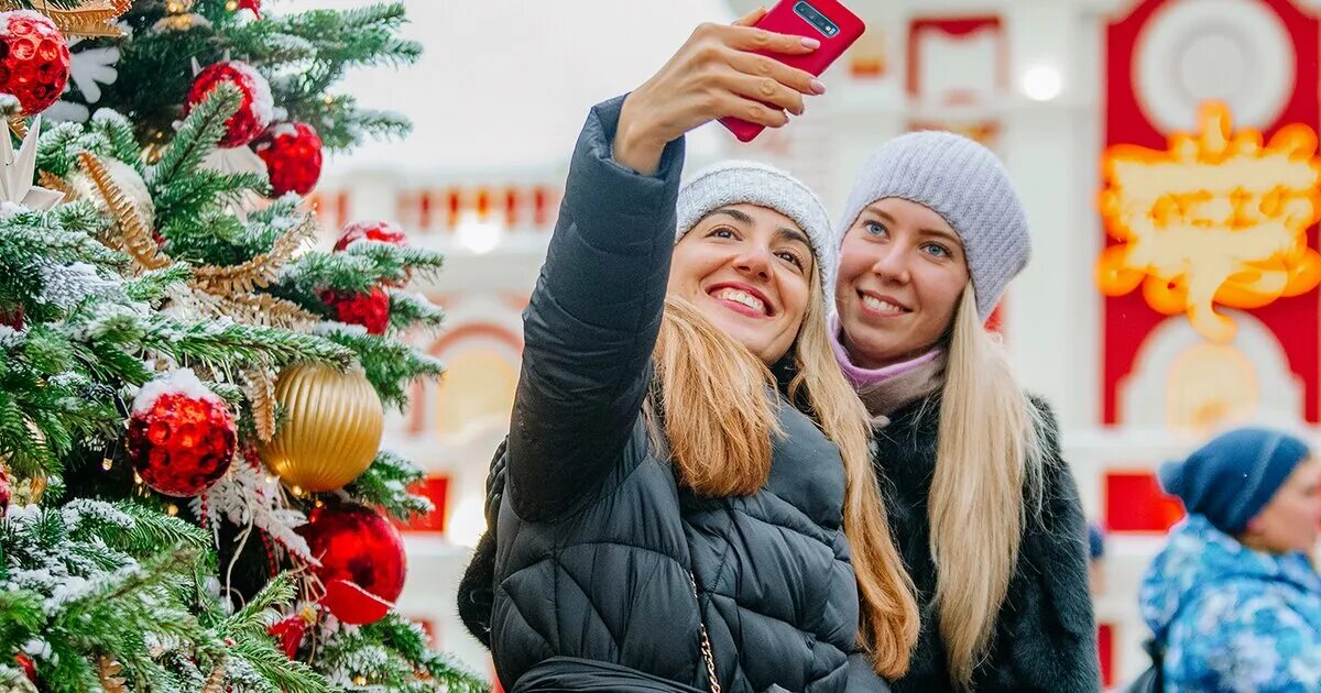 31 декабря новый год. Новый год в москве. Новый год люди. Зима новый год праздник в уфе. Новогодняя москва.
