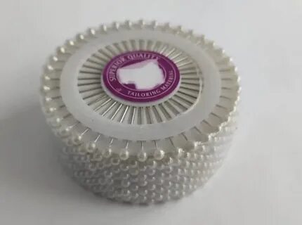 Булавки белые