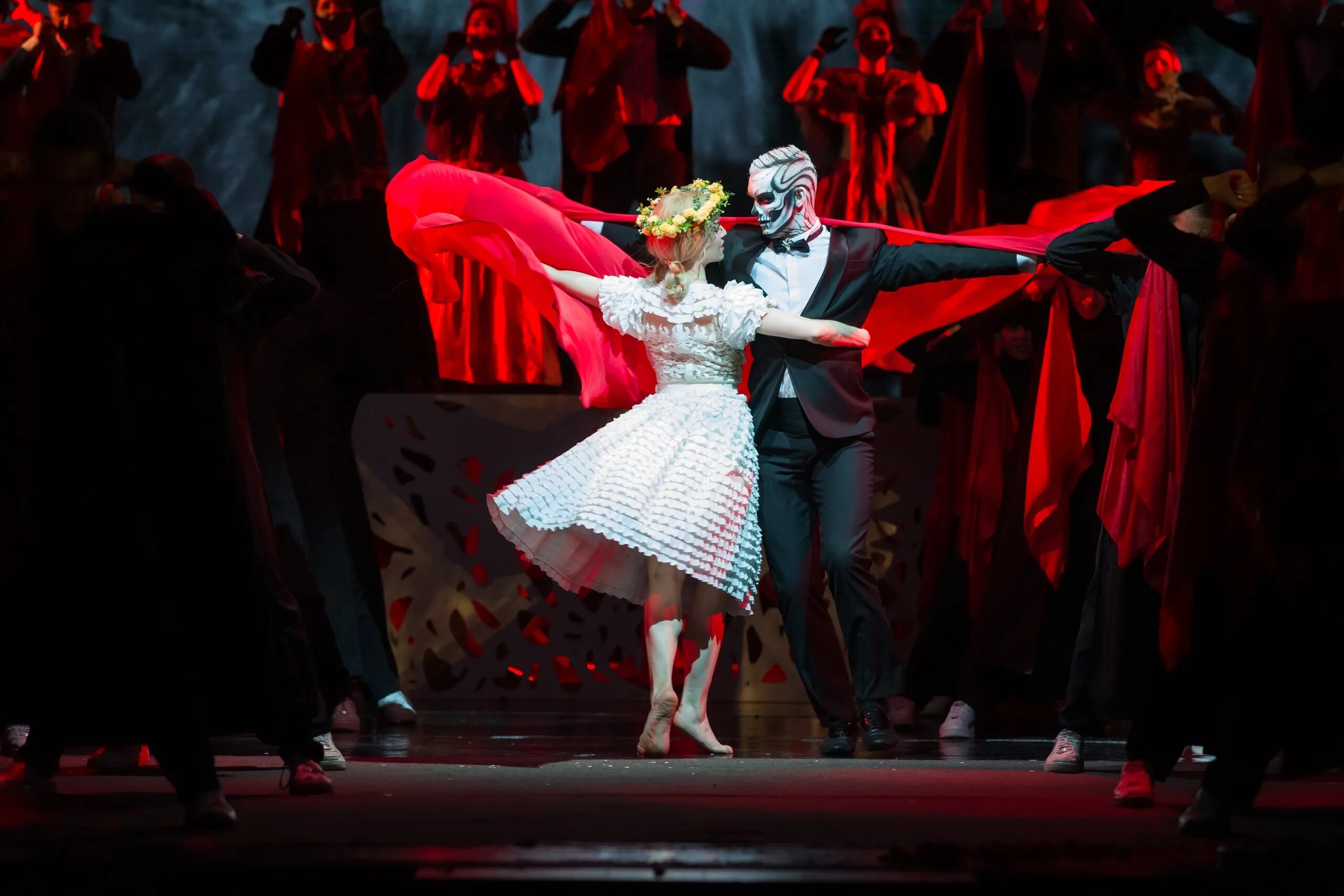 спектакль чудо-юдо в спб лдм. спектакль чудо юдо. алмазная колесница мюзикл лдм. демон онегина мюзикл петербург\. театр лдм.