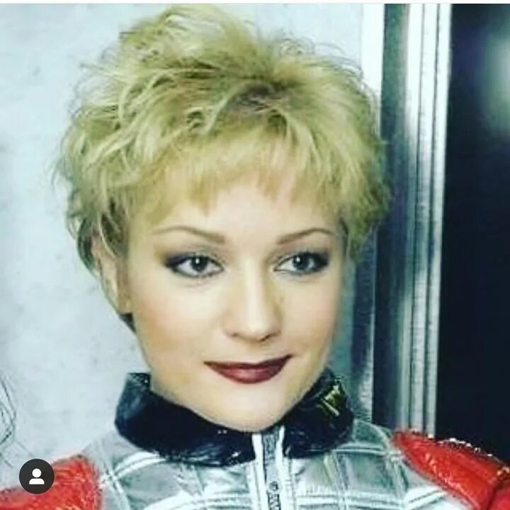 Буланова дверь закрой. Таня буланова. буланова татьяна николаевна. татьяна буланова фото. татьяна буланова стрижка.