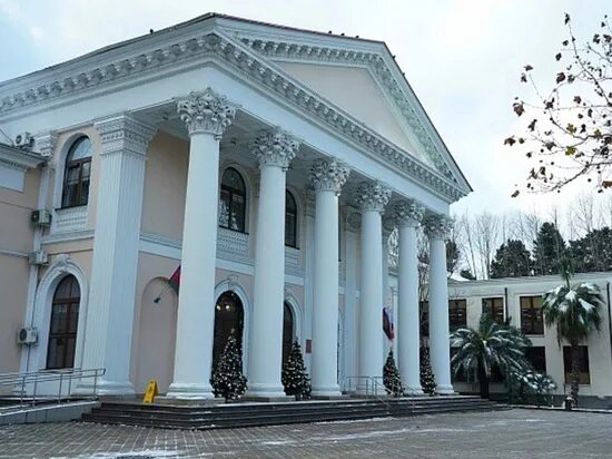 Администрация города Сочи - В мэрии Сочи обсудили подготовку к сезону обильных о