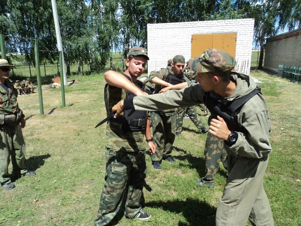 Военно спортивный лагерь