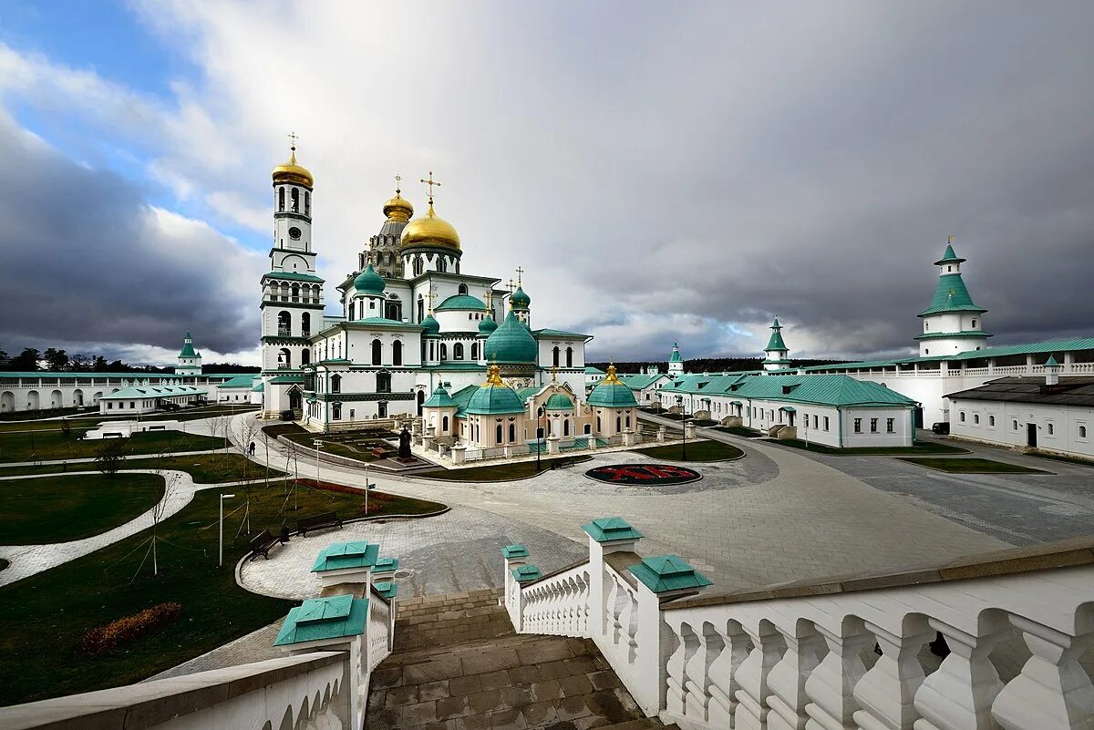 Воскресенский ново иерусалимский ставропигиальный монастырь. Воскресенский Новоиерусалимский монастырь. Воскресенский Новоиерусалимский мужской ставропигиальный монастырь. Истра новый Иерусалим монастырь. Новоиерусалимский Воскресенский монастырь в городе Истре.