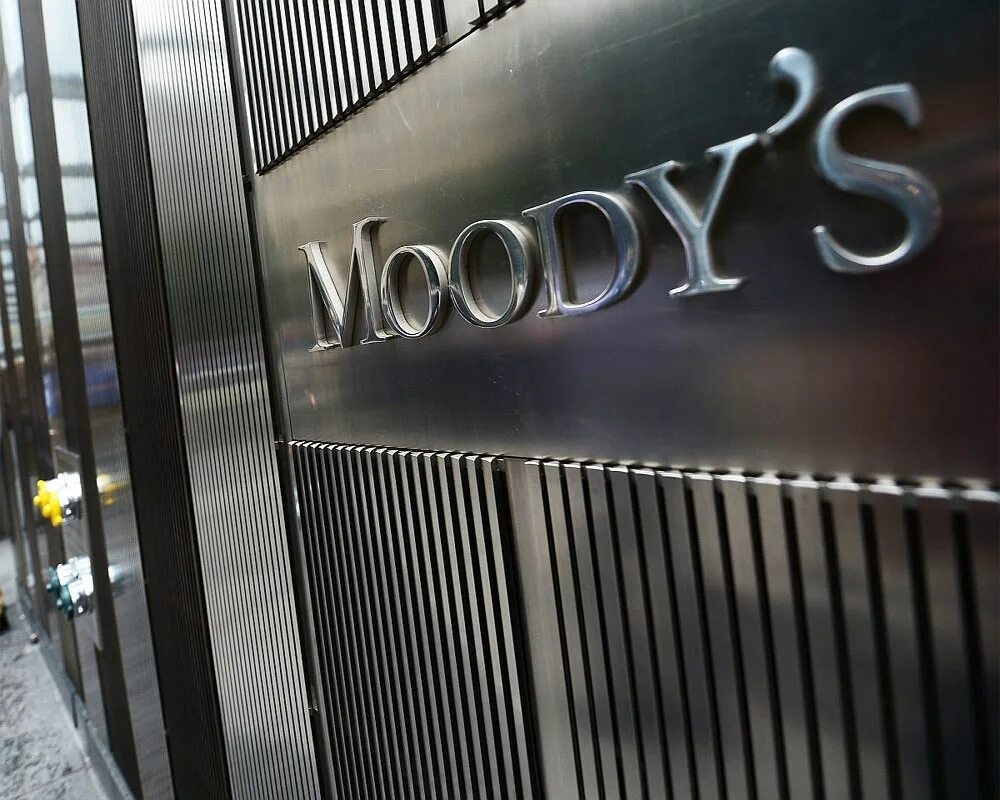 Moody s investors. Рейтинговое агентство moody's. Moody's логотип. Рейтинговое агентство moody's. Агентство moody's.