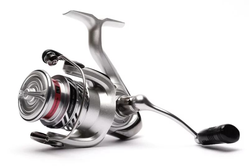 Дайва кроссфаер. Катушка Daiwa 20 Crossfire lt 2500. Daiwa Crossfire lt 2000. Катушка дайва кроссфаер 2500. Катушка Daiwa Crossfire 2500b.