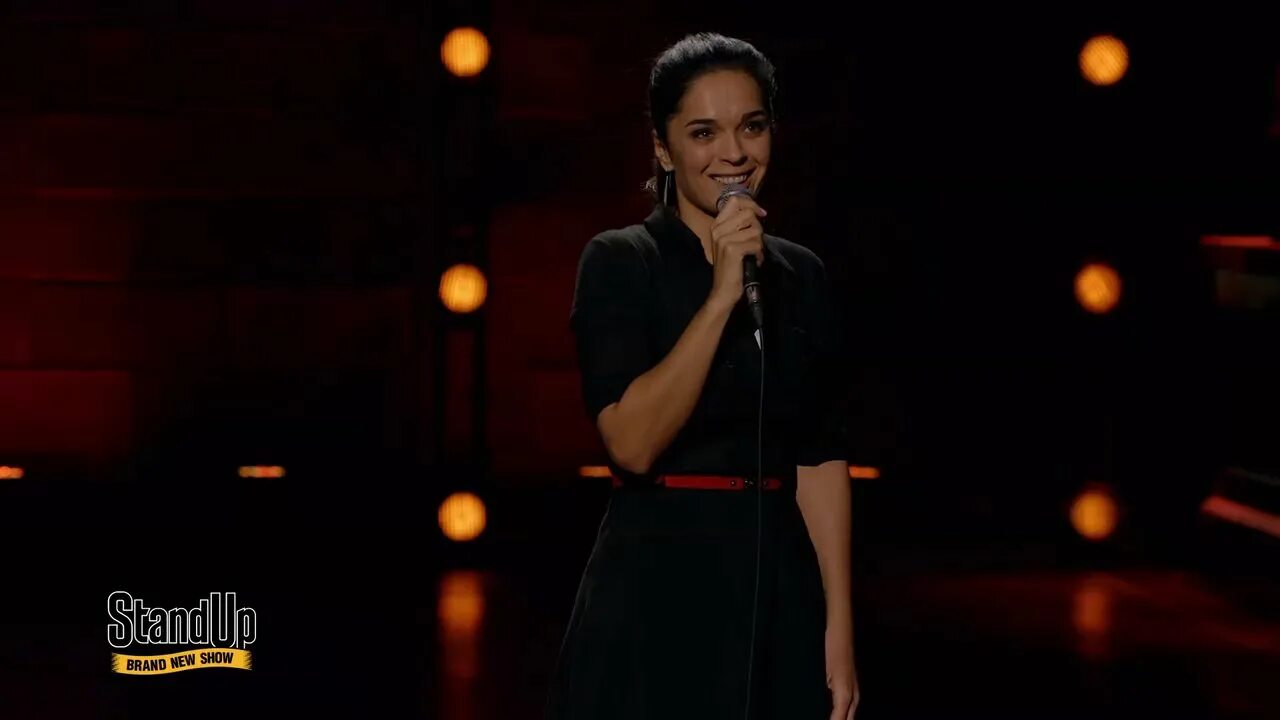 Stand up i m standing up. Фильм stand up. стендап комик юлия ахмедова. стендап 3 сезон 4 серия. stand up 8 сезон.