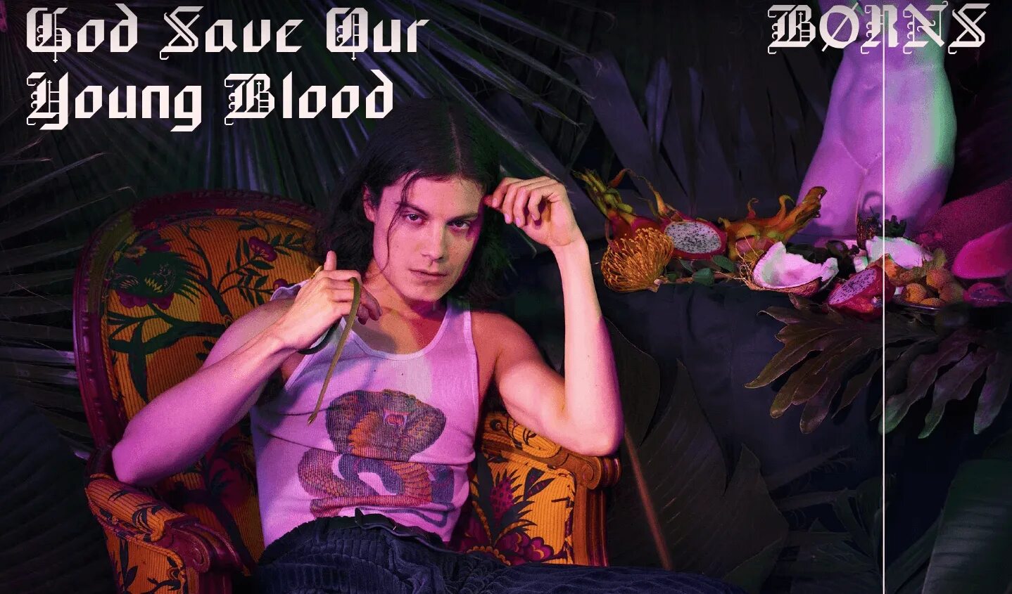 BØRNS С короткими волосами. BØRNS американский певец. Borns обложка Lana. Lana del Rey God save our young Bloods.