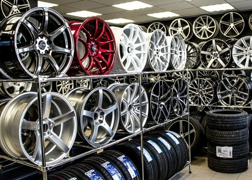 Магазин протектор 57 в орле. Магазин шин тюмень. Шинный центр. Магазин колес тюмень. Шинтоп тюмень.