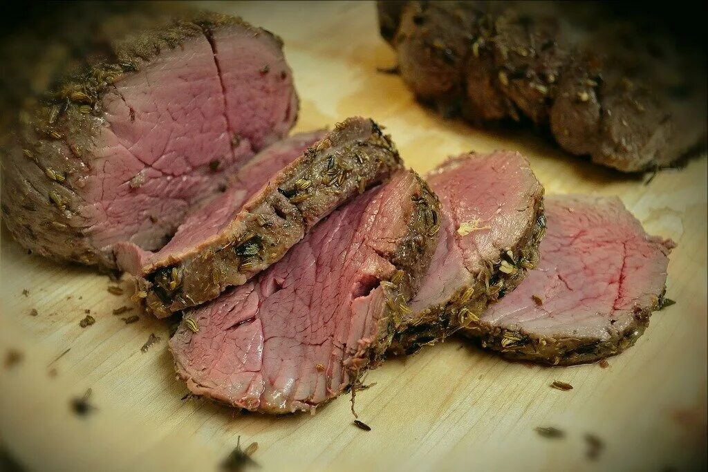 Антрекот ростбиф. Ростбиф говяжий. Маринад для ростбифа. Биф тендерлоин. Английский ростбиф.
