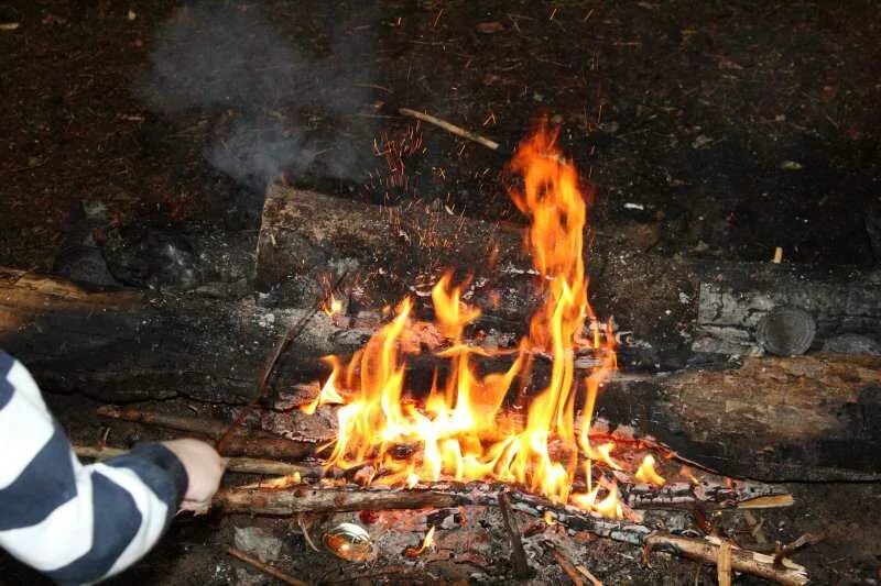 Драмы 2021. Как разжечь потухший огонь. Горящая спичка. Как разжечь потухший огонь. Огонь.