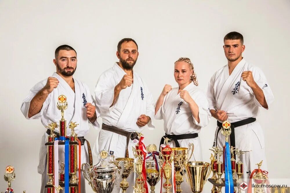 Киокушинкай каратэ калининград алибек. Чемпион россии по каратэ киокушинкай. Чемпионы карате киокушинкай. Чемпионы карате киокушинкай. Чемпионы карате киокушинкай.