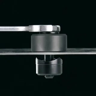Screw hole