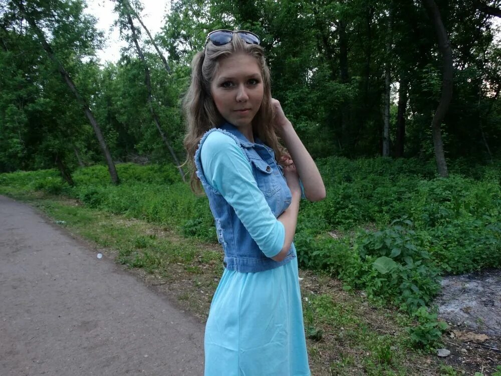 Девушки для встреч. Симпатичные девушки курска. Одинокие женщины курска. Красавица девушка курск. Город курск девочка.