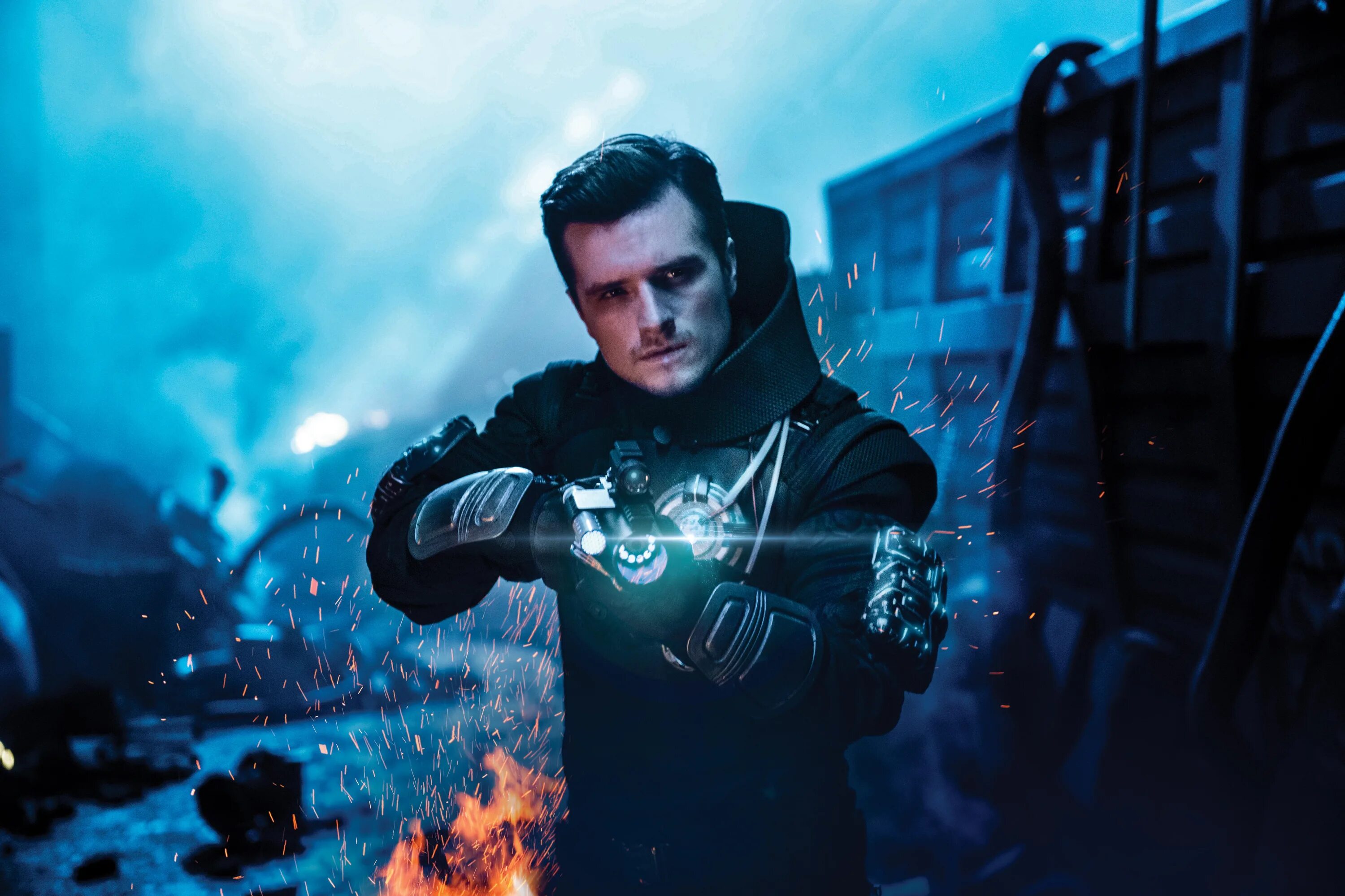 Искусственный интеллект. Робот против человека. Трансгуманизм. Человек будущего программа. Человек будущего (future man).