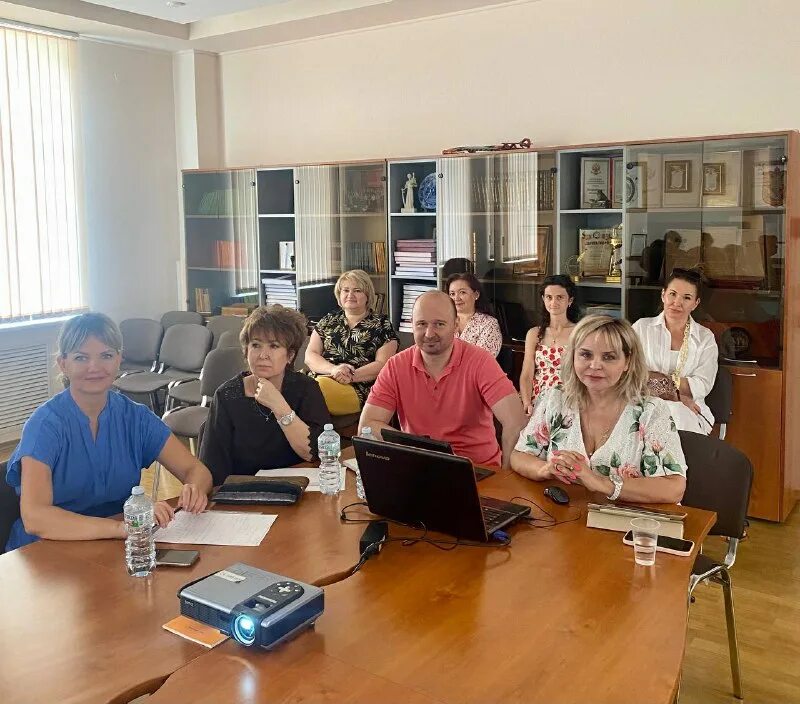 нотариальная палата чешской республики. чернова президент нотариальной палаты краснодарского края. галина тимофеевна чернова президент нотариальной палаты. нотариальная палата краснодарского края официальный сайт. нотариус краснодар номер телефона.