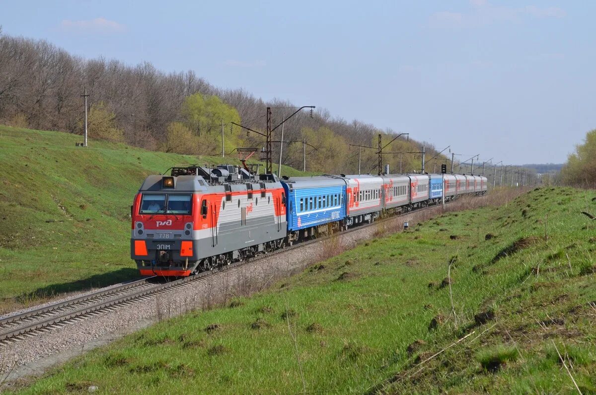 Поезд до 5 км. Эп1м 778. Поезд 005 Лотос Астрахань Москва. Эп1м 795. Эп1м в Москве.