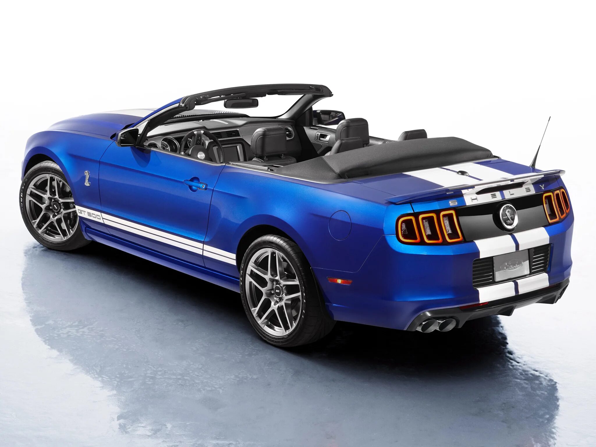 Мустанг бимка. Ford Shelby gt500 Convertible. Форд Мустанг gt500 кабрио. Форд Мустанг Шелби кабриолет. Shelby gt500 Cabrio.