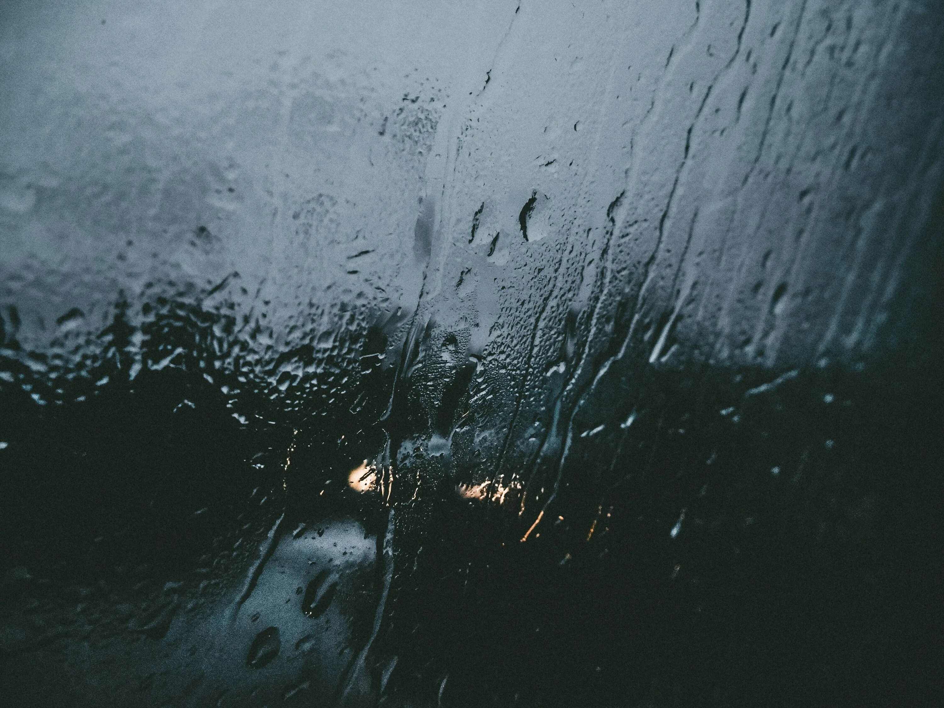 Дождь. Дождь в темноте. Дождь мрак. Девушка под дождем. It rain for 2 hours