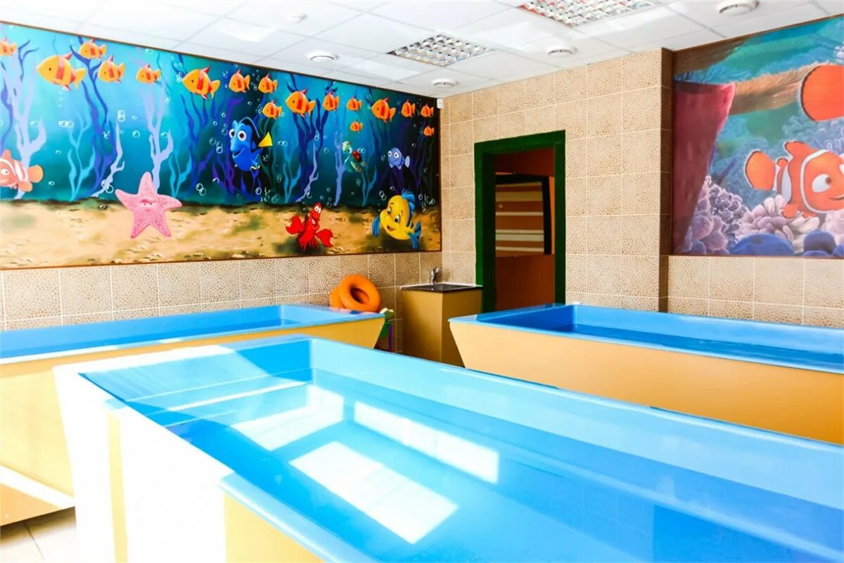 дети в бассейне. детский бассейн тюмень. детский бассейн северный. бассейн на ивана фомина позитрон. бассейн измайлово.