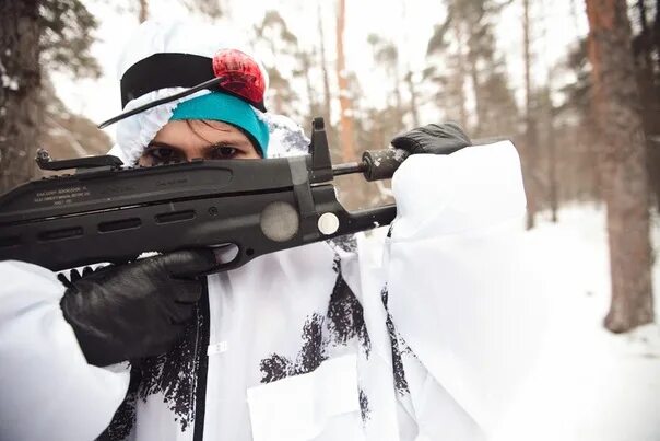 лазертаг зимой на улице. лазертаг зимой для детей. лазертаг зимой для детей. лазертаг зимой для детей. лазертаг зимой на улице.