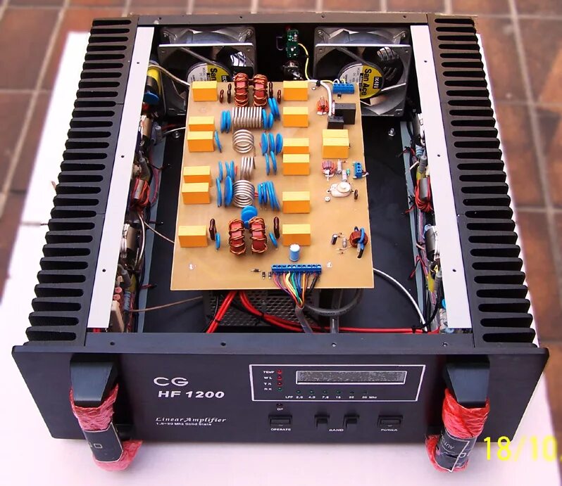 Хороший унч. Mark Levinson 27. Китайский усилитель мощности 2100. Китайский усилитель 1800вт. Stereo Power Amplifier CW-1000.