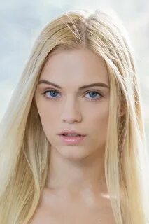 Alexis grays