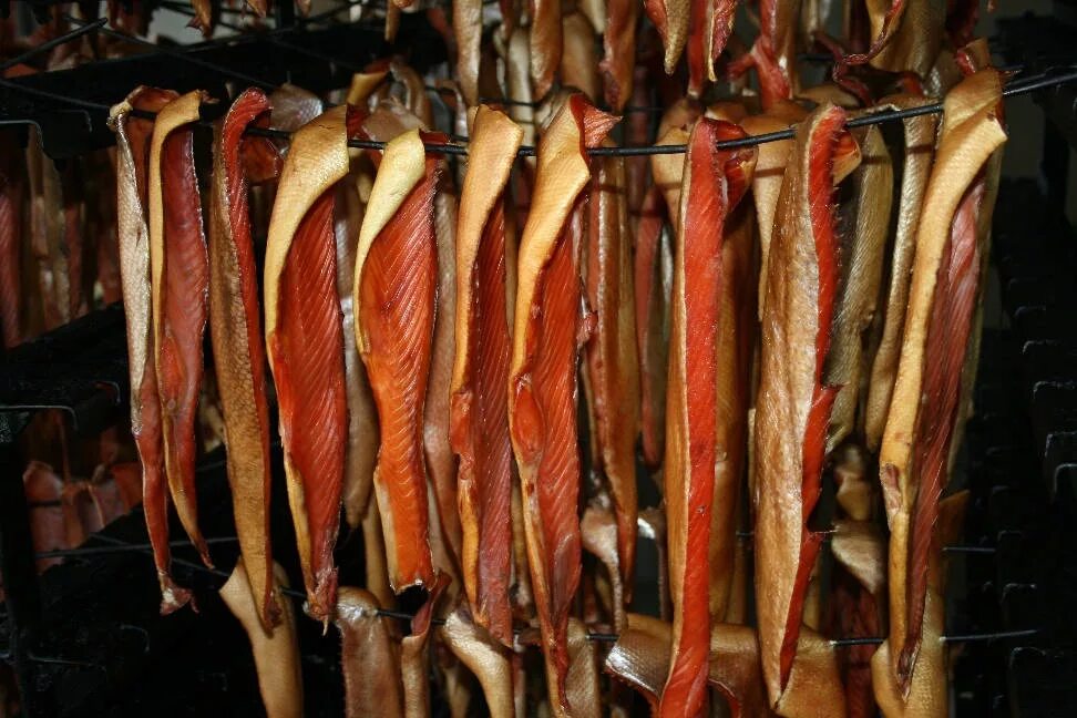 температура хранения рыбы холодного копчения. таблица холодного копчения рыбы. время холодного копчения рыбы. время горячего копчения таблица. время холодного копчения рыбы.