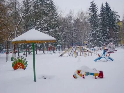 Зимняя детская площадка