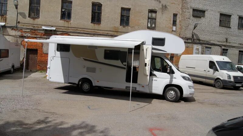 дом на колесах helix 4200. Nissan civilian автодом. автодом в аренду без водителя.