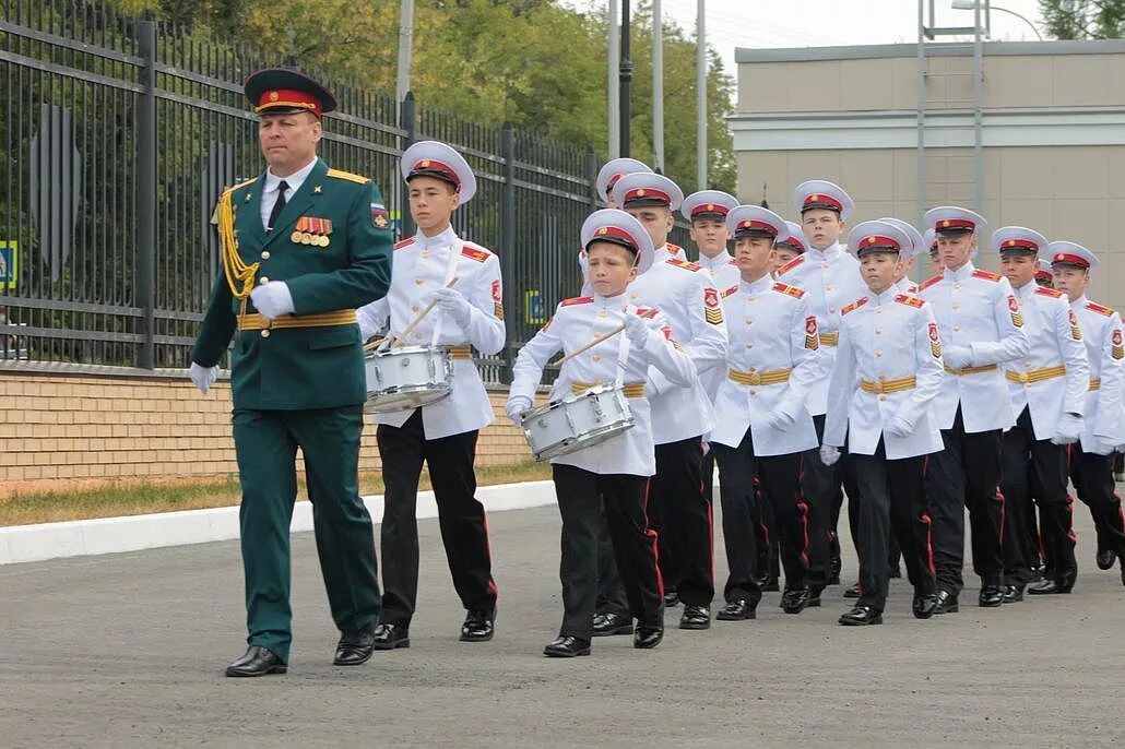 Звезда суворовского училища