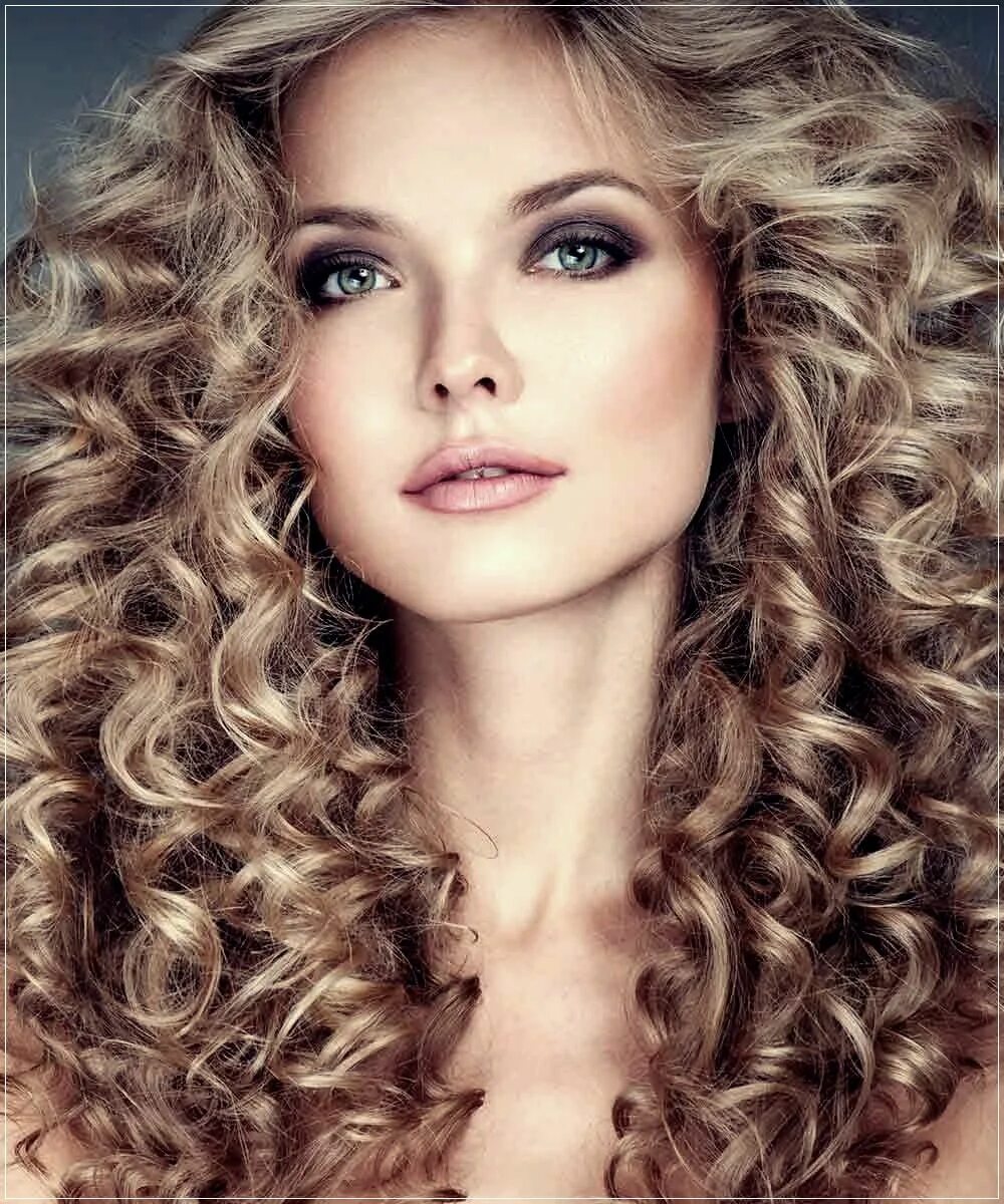 Curly blonde. Светлые Локоны. Светлые кудри. Кудри блонд. Волнистые Локоны.