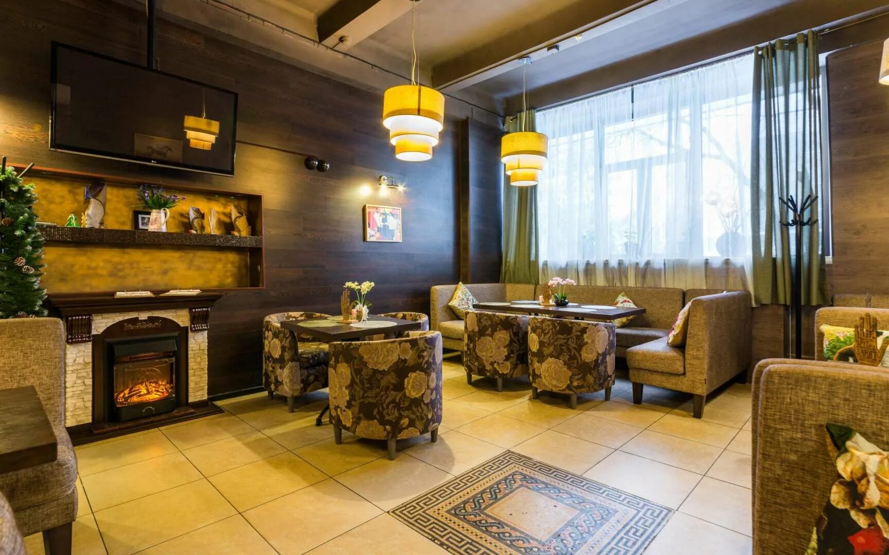 Ресторан воронеж пречистенка закусочная. Ресторан ruski москва сити 85 этаж. Дионис кафе дионис. Чайхона на севастопольском проспекте. Улица щепкина 33 ресторан лари.