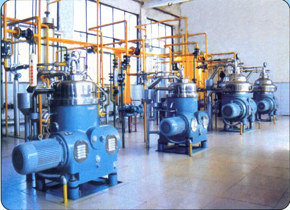 Oil processing. Oil processing Plant. Oil Equipment. Refinery process.