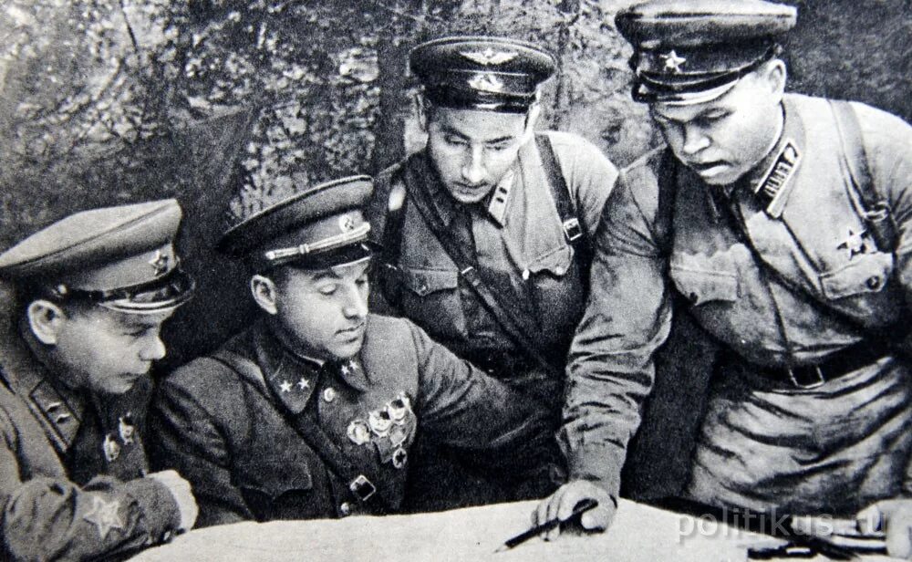 Рокоссовский во время войны. Рокоссовский 1943. Рокоссовский 1941.