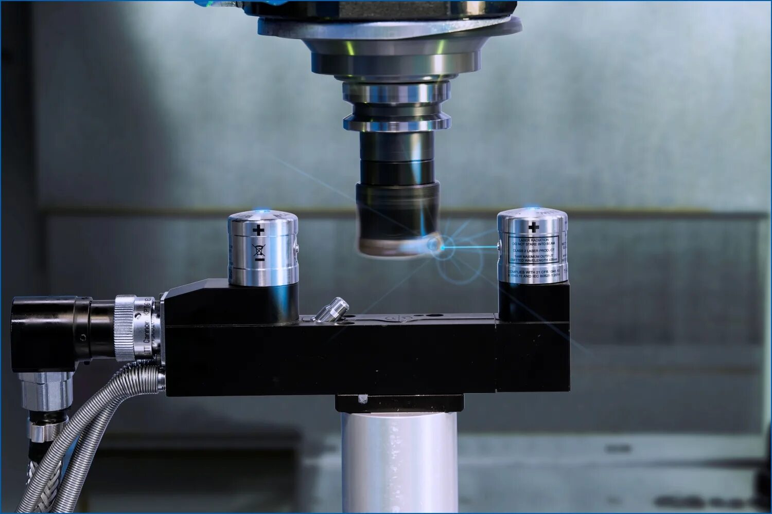 Датчик измерения инструмента. Renishaw nc4. renishaw nc4-f230. renishaw фрезерный станок. система измерения renishaw nc-4.