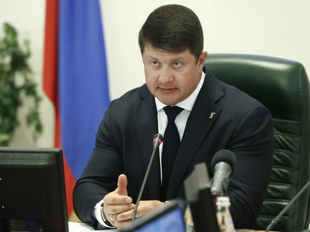 Где работает слепцов сейчас. Слепцов владимир витальевич. владимир слепцов мэр ярославля. владимир слепцов ярославль. слепцов мэр химок.