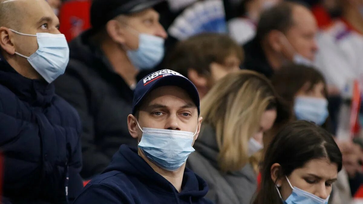 5 канал маска. Ношение масок в общественных местах. Ношение масок в Москве. Запрет на ношение масок. Плюсы маски в общественных местах.